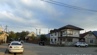 На Закарпатті водій збив 10-річного велосипедиста. Хлопчика доставили до лікарні