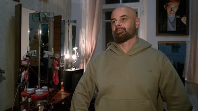 "Грудневі театральні вечори" в Чернігові завершилися виставою Михайла Кукуюка "Грудневі театральні вечори" в Чернігові завершилися виставою Михайла Кукуюка