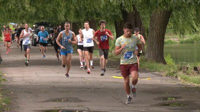Нова назва та рекордна кількість учасників. У Рівному відбувся Забіг сміливих "Brave" Нова назва та рекордна кількість учасників. У Рівному відбувся Забіг сміливих "Brave"