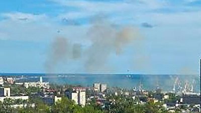У тимчасово окупованому Бердянську уразили російський суховантаж із боєкомплектом