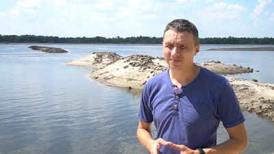 У Запоріжжі внаслідок обміління Дніпра можна побачити залишки 70 річних мостів: історія їх будівництва У Запоріжжі внаслідок обміління Дніпра можна побачити залишки 70 річних мостів: історія їх будівництва