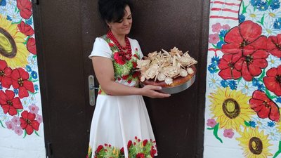 Як Сахновщина у Харківській області зберігає традицію випікання короваїв Як Сахновщина у Харківській області зберігає традицію випікання короваїв