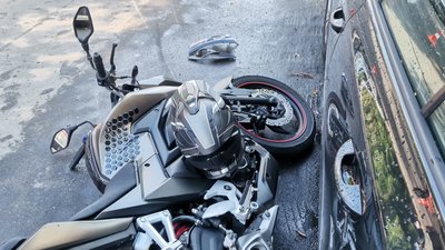 У Луцьку трапилася аварія за участі легковика та мотоцикліста