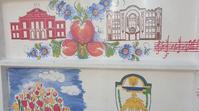 "Арт-терапія для дорослих" у центрі міста "Арт-терапія для дорослих" у центрі міста