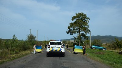 Прощання з полеглим прикордонником 39-річним Олександром Анталиком Прощання з полеглим прикордонником 39-річним Олександром Анталиком