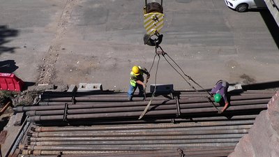 У Миколаєві розпочався наступний етап прокладки дюкера У Миколаєві розпочався наступний етап прокладки дюкера