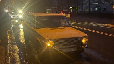 На пішохідному переході у Чернігові авто збило жінку