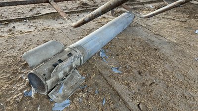 "За дві години прилітило по 200 снарядів": як працює пошкоджена окупантами ферма на Харківщині