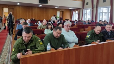Кому належатиме "Житомироблагроліс" обговорювали депутати Житомирської обласної ради Кому належатиме "Житомироблагроліс" обговорювали депутати Житомирської обласної ради
