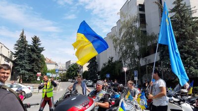 Байкери “Мотопробігу єдності 2020” приїхали до Тернополя