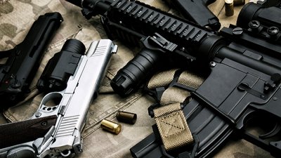 Скільки вкраденої та втраченої зброї перебуває у розшуку на Кіровоградщині – Суспільне