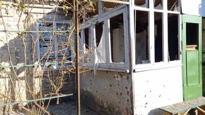 Минулої доби окупанти вкотре обстріляли селище Комишуваху на Запоріжжі Минулої доби окупанти вкотре обстріляли селище Комишуваху на Запоріжжі
