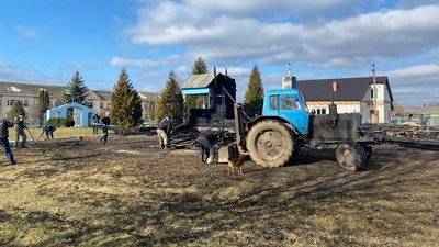 "Будемо помаленьку відбудовувати" – священник згорілого на Волині храму Різдва Пресвятої Богородиці "Будемо помаленьку відбудовувати" – священник згорілого на Волині храму Різдва Пресвятої Богородиці