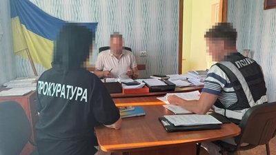 Посадовця судитимуть за розтрату бюджетних коштів
