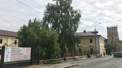 Археологи продовжують дослідження Кафедрального Собору Святої Трійці у Луцьку: що вдалось знайти Археологи продовжують дослідження Кафедрального Собору Святої Трійці у Луцьку: що вдалось знайти