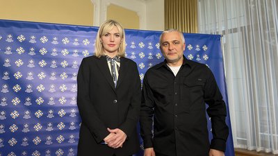 Лілія Пашинна та Олег Кіпер на брифінгу в Одесі. 7 жовтня 2025 року