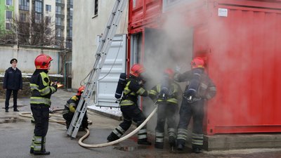 У Вінниці відкрили сучасний тренувальний комплекс для підготовки рятувальників У Вінниці відкрили сучасний тренувальний комплекс для підготовки рятувальників