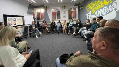Понад 700 людей отримали психологічну допомогу в рамках проєкту СпівДія Хаб у Луцьку