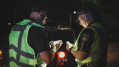 Як проходить нічне чергування патрульної поліції у Рівному