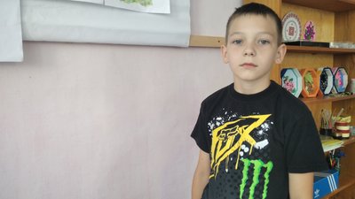 Діти для ЗСУ – на Житомирщині діти малювали малюнки та виготовляли обереги Діти для ЗСУ – на Житомирщині діти малювали малюнки та виготовляли обереги