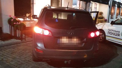 У Рівному водій з ознаками сп'яніння видавав себе за пасажира – поліція У Рівному водій з ознаками сп'яніння видавав себе за пасажира – поліція