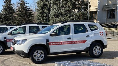 Лікарі сімейної медицини на Одещині отримали легкові авто Лікарі сімейної медицини на Одещині отримали легкові авто