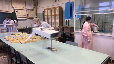 Виготовлення грілок для військових, 26 січня 2024. Виготовлення грілок для військових, 26 січня 2024.