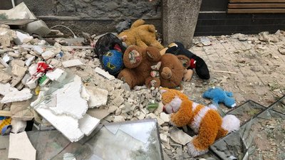 Через обстріли з боку російських військ на Миколаївщині постраждали 77 дітей