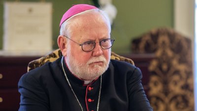 Архієпископ Пол Річард Галлахер
