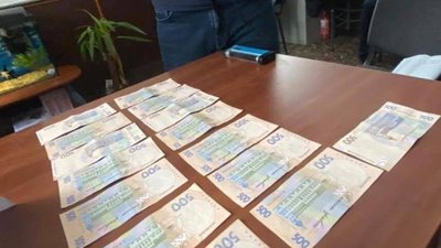На Черкащині посадовець Мінюсту "погорів" на хабарі На Черкащині посадовець Мінюсту "погорів" на хабарі