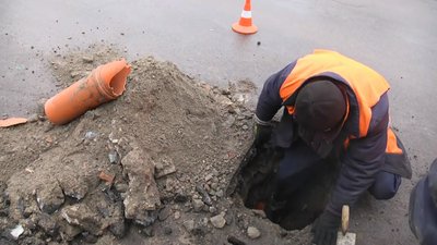 У Житомирі протягом року виявили понад 20 випадків незаконних підключень до каналізаційної мережі У Житомирі протягом року виявили понад 20 випадків незаконних підключень до каналізаційної мережі