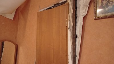 Як у Запоріжжі відновлюють оселі після обстрілів Як у Запоріжжі відновлюють оселі після обстрілів