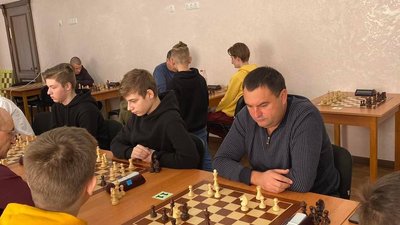 "Ми продовжуємо свою справу" — як розвивається шаховий спорт у Миколаєві в умовах воєнного часу "Ми продовжуємо свою справу" — як розвивається шаховий спорт у Миколаєві в умовах воєнного часу