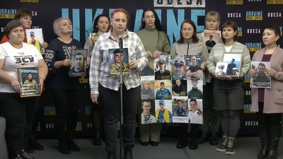 Родичі екіпажів катерів, які затопили росіяни на Одещині, просять допомогти знайти зниклих військових
