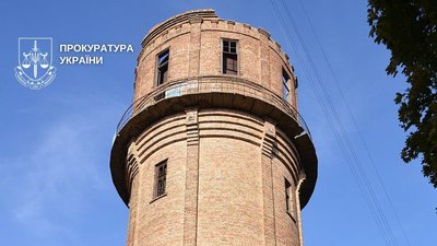 Водонапірна башта в Голосіївському районі