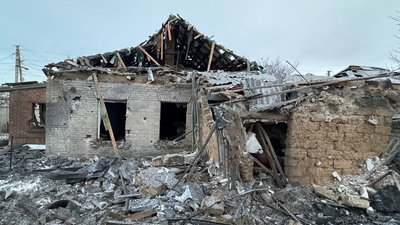 "Так шарахнуло, що я підлетіла": очевидці про ранковий авіаудар РФ по Запоріжжю 30 грудня "Так шарахнуло, що я підлетіла": очевидці про ранковий авіаудар РФ по Запоріжжю 30 грудня