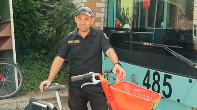 Дмитро Андрієнко Дмитро Андрієнко