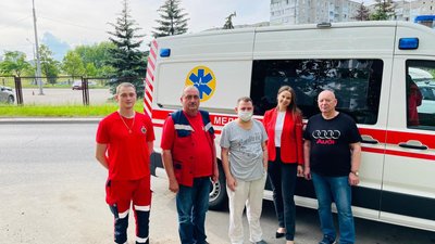 Україна повернула з Білорусі п'ятьох пацієнтів — Кулеба
