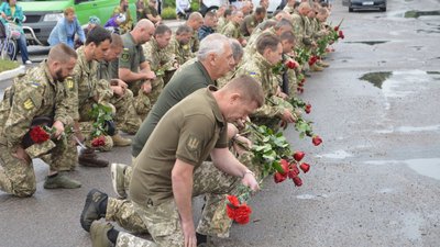 Його називали його «Рембо» Його називали його «Рембо»