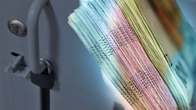 вирок за відмивання грошей