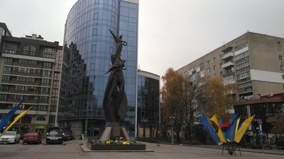 У Тернополі вшанували пам’ять Героїв Небесної Сотні У Тернополі вшанували пам’ять Героїв Небесної Сотні