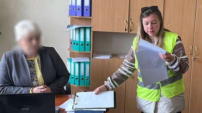 На Житомирщині сільського голову підозрюють у розтраті майже 2 мільйонів гривень при закупівлі генераторів На Житомирщині сільського голову підозрюють у розтраті майже 2 мільйонів гривень при закупівлі генераторів