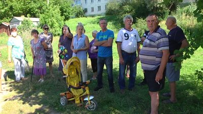 Мешканці однієї з вулиць Сум - проти забудови поблизу їхніх будинків Мешканці однієї з вулиць Сум - проти забудови поблизу їхніх будинків