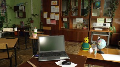 Не вистачає трьох учнів. На Луганщині обговорюють можливе закриття Райгородської гімназії Не вистачає трьох учнів. На Луганщині обговорюють можливе закриття Райгородської гімназії