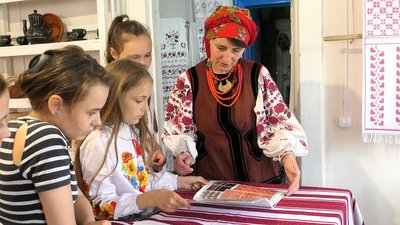 У селі Землянка на Сумщині працює музей дворянки-дослідниці Пелагеї Литвинової-Бартош У селі Землянка на Сумщині працює музей дворянки-дослідниці Пелагеї Литвинової-Бартош