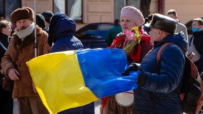 У Дніпрі відбулись урочистості з нагоди 207-ї річниці від дня народження Шевченка У Дніпрі відбулись урочистості з нагоди 207-ї річниці від дня народження Шевченка