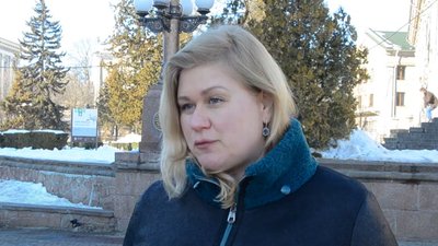 У школі Тернополя підліткам розповіли про ризики в соцмережах У школі Тернополя підліткам розповіли про ризики в соцмережах