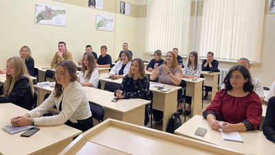 В українських вишах розпочалось офлайн-навчання В українських вишах розпочалось офлайн-навчання