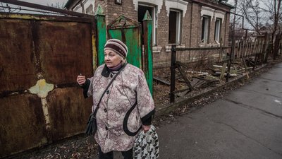У Краматорську ліквідують наслідки нічного ракетного обстрілу міста