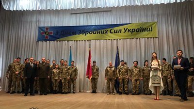 Випускники військової кафедри ЧНУ стали молодшими лейтенантами запасу